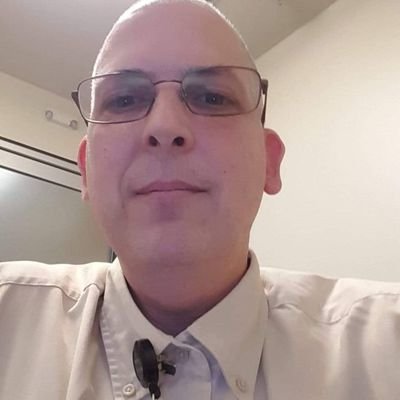 r7919220's profile picture. 