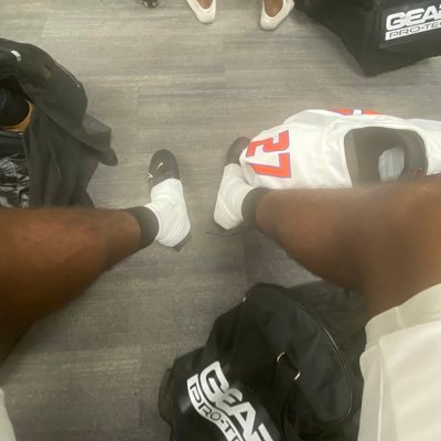 https://t.co/mDcq0xtnbp up coming streamer join Discord if you wanna run https://t.co/bqDwpYJ7EE