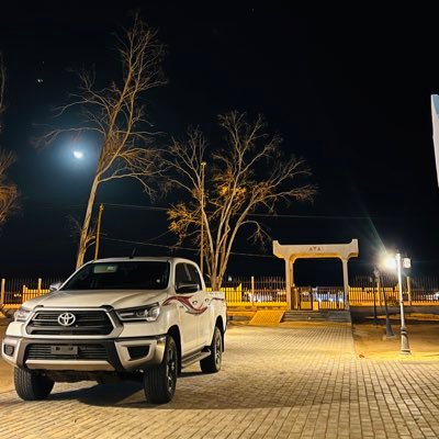 i1q5y's profile picture. 