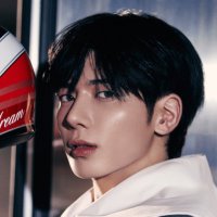 (^._.^)ノ (@kangthzip) 's Twitter Profile