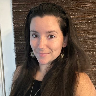 Author of The Seed (Pairdodge Academy #1) coming soon! Former high school math teacher. Insta: @TracyRConte