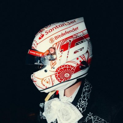 sedicivr's profile picture. maybe try in spanish | sb to unfollow