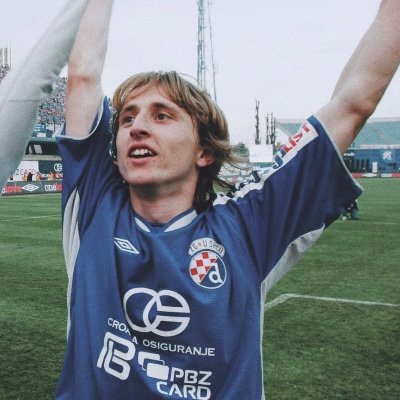 Kadenyrne's profile picture. RCSA 💙🤍
Amateur de sport 
🏓