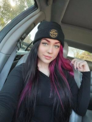 annadacker111's profile picture. Honesty and caring 💕