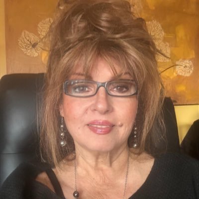 leonssister's profile picture. I've travelled the world and  speak different languages. #Canada 🇨🇦🇨🇦is my home #Patriotism and common sense is what I stand for