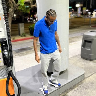 🤴🏾HONCHO🇯🇲LIEUTENANT🦁{DGⓂ️}: DiRT🪙GANG💸MONEY🏅🌴California💙Love🌴🕉🌊⛈️☔️ South•CentraLA🏅🦅 #RapMusician💽 #BoxerPuncher🥊 #BoxingCommunity🥊