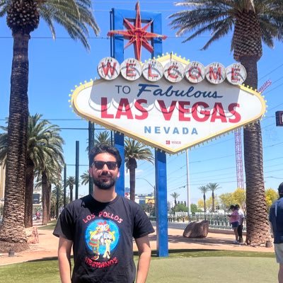 romain_lopez06's profile picture. 💻🤖 Click 'View more' to see my projects.