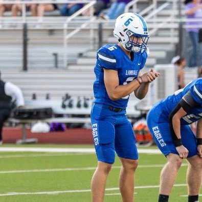 JWeaver51381's profile picture. Jesus #1/2026/QB/ 5’ 11” 170Ibs/ Lindale Football/ 4.0 GPA/#Allin