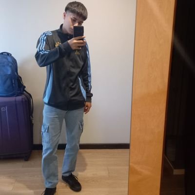 ig: uriieel.74