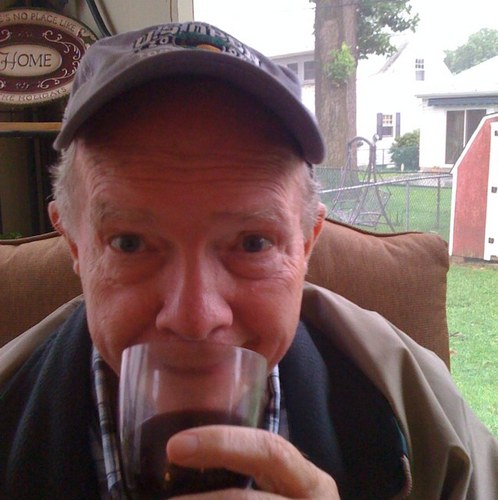 diggumsmaks's profile picture. Beer.Farts.