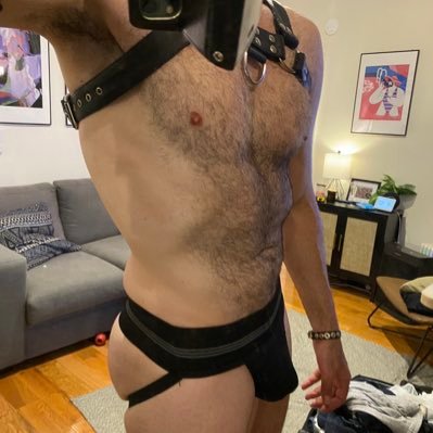 Bi Hung Dom/Sub Service Top Verse. Adults Only. 🔥 FTM😈