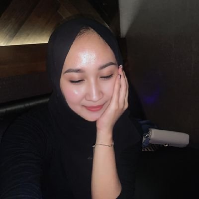 MiftahulIsna's profile picture. Cuma ibu ibu biasa