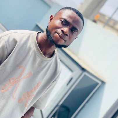 Emmabilly9252's profile picture. Loving my space 💫
Politics Is My Thing