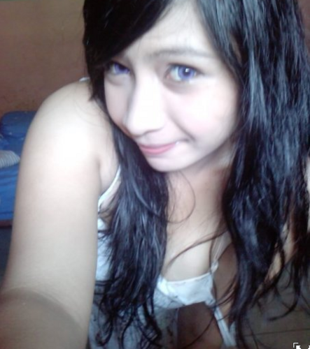 Jess_Iskandar9's profile picture. | BUKAN JESIKA ARTIS | Dont Judge Book by its Cover | #YNWA #ViscaBarca | Pengen Punya Suami yg Setia kayak #GERRARD :D