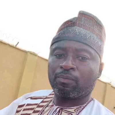 i_am_fatiu's profile picture. Easy going