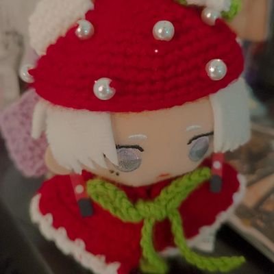 Nori_Daddario1's profile picture. 🎴