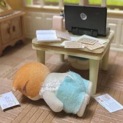 bishadklishto's profile picture. student at @CSSSCal 
interested in political economy and history of gender-sexuality. other interests include anthropology of law