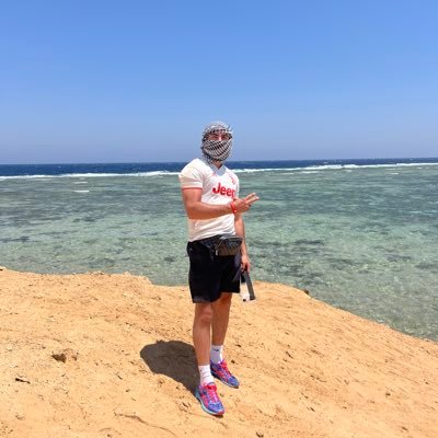 slics213's profile picture. free Palestine 🇵🇸