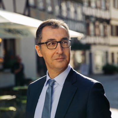 @cem_oezdemir