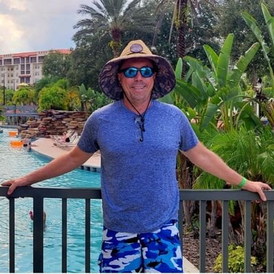 oppedisano64054's profile picture. 