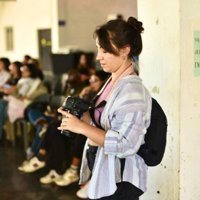 KhellafCamille's profile picture. Journaliste, pigiste pour @m6info, ex-stagiaire @28minutes et @quotidienmatin. Ex-étudiante @AssasParis2 et @faljournalism.