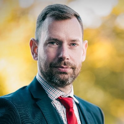 Jobbar med kommunikation. Tidvis tjg. strv-soldat. Lundensare i exil. https://t.co/sFQVpN1MIR https://t.co/VtuG7ttl01 https://t.co/zJN3os5o6H
