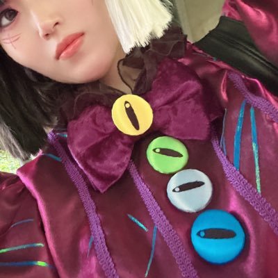 gin16_ao16's profile picture. 二次創作垢。趣味多数ゆえ、雑多注意。💧最推し/🏰 🐭、ツイステ/とうらぶ、舞台etc.成人済。好きにやる、をやる。