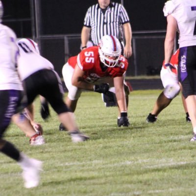 Illinois OTHS. 2026 LG/LT/long snapper#55 |weight 300height 6’4|S-510|B-250|deadlift-550|PC-265 GPA 3.0. 📱815-313-9450 email-evanparis72@icloud.com