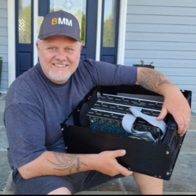 #Bitcoin Mining Veteran, US Military Veteran, Founder of World's Largest
@BTCMiningMuseum
Lover of God, family, and freedom.   