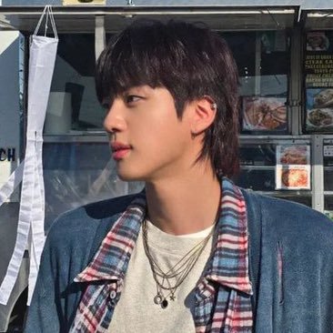 fan of music, drama, film - she/her - (shared acc) - REST