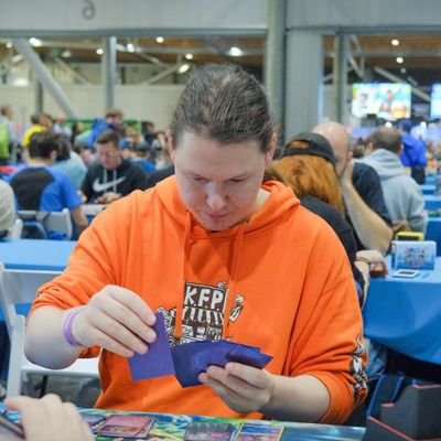 🇫🇮 Finnish guy that is really passionate about Pokemon! Pokemon TCG player 🇫🇮