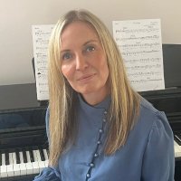 Helen Khan (@helenkhancomms) 's Twitter Profile
