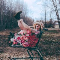 Kelli_with_an_i (@kellidpowers) 's Twitter Profile