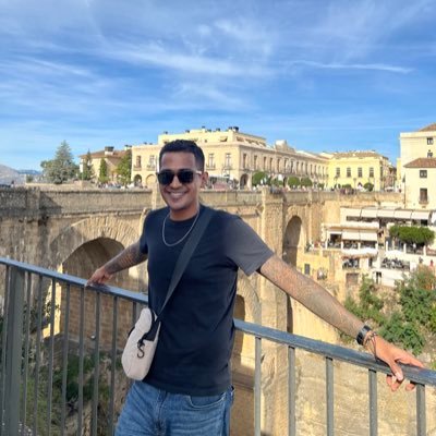 SanjivT's profile picture. Brand and Marketing + Good Vibes ✌🏾