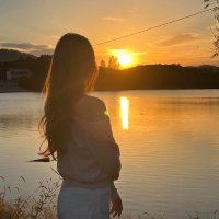 Susanna Lee (@susa1nalee) 's Twitter Profile