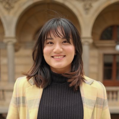 👋 I’m a cartographer & information designer who loves maps, graphic design, and interactive viz.
