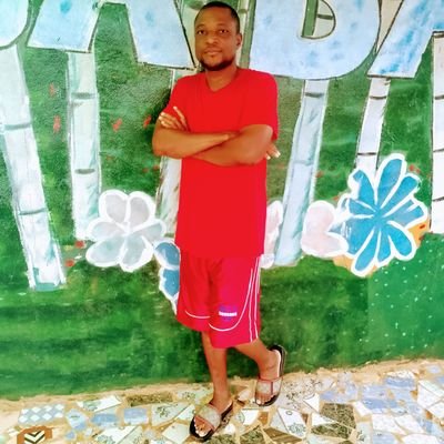 The Constitution only guarantees the American people the right to pursue happiness. You have to catch it yourself.i just want to be happy all my life 🧬