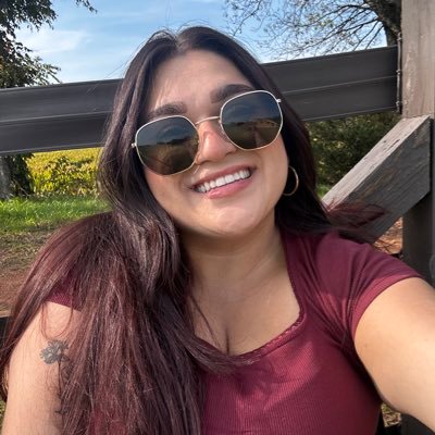 kaylapaez's profile picture. 