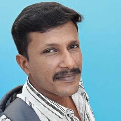 A fervent @ManUtd fan | a proud Indian | an affectionate and caring son | an individual who prefers to stand out in the midst of a crowd | FPL addict