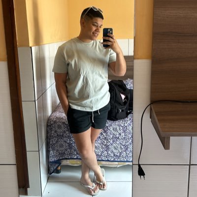 RaayAiai's profile picture. Vítima da vida festiva, Narcisista 🙂‍↔️