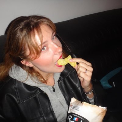 cheeseonpizza's profile picture. 弁護士 💋