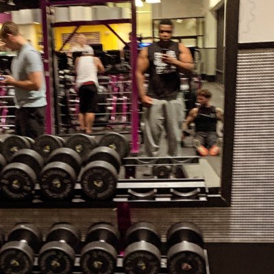 6ft3 291lbs 40 time 5.68. broad jump: 8 my contact info 339-241-1827. |jucoproduct