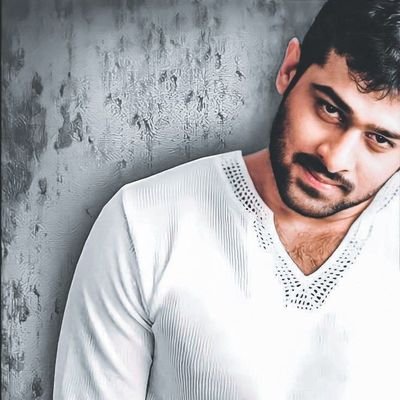 devaki_nand's profile picture. here for Prabhas Anna 👑 || Kajal Aggarwal💘 || Priyanka Mohan 😘 ||  Memes & Music ☮️ 

follow my Backup acc 👇🏻