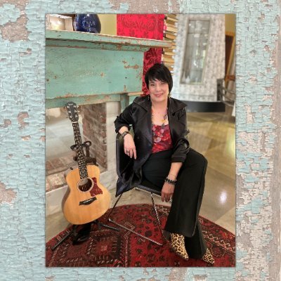 abbymarmion's profile picture. Writer, marketer, communicator, chameleon