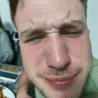 EsebanRp's profile picture. Bonjour