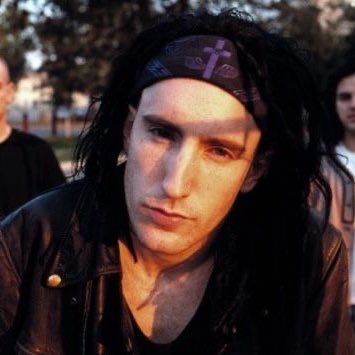 nineinchnailzs's profile picture. @reznorslesbo