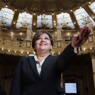 MaestraFloricel's profile picture. 