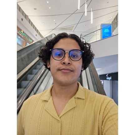 AndreyVasquez24's profile picture. 