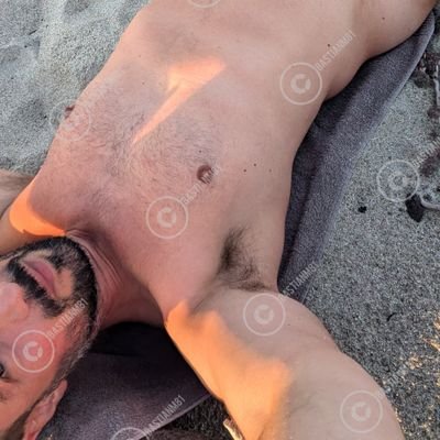 ‼️🔞gay content 🏳️🌈‼️🔞
🇩🇪bottom, gay, munich, outdoor, nipple
-like juicy BB top 💦💦-
like FF vers 🤜🏻🤛🏻