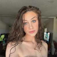 flower child (@shyleehayes) 's Twitter Profile